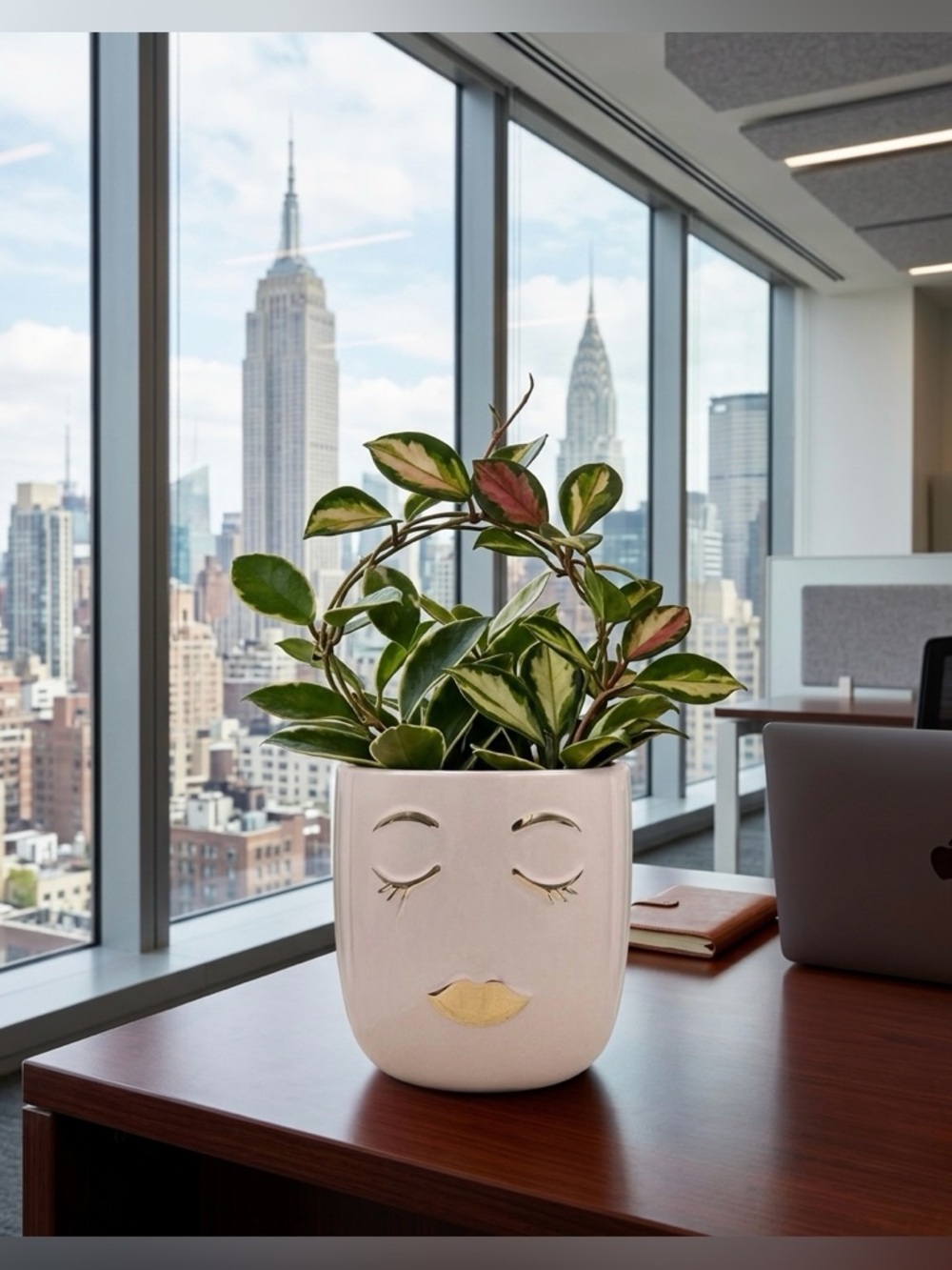 Pink Ceramic Face Planter with Gold Eyelashes and Lips, 6-Inch Barrel Pot